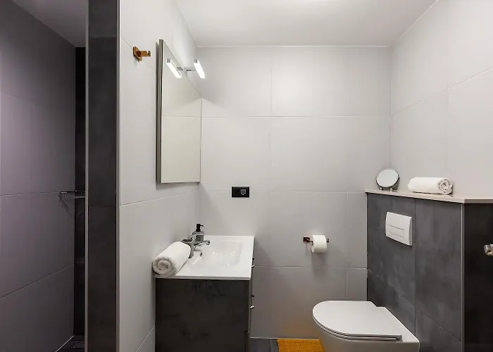 Bonne Vie Apartment *